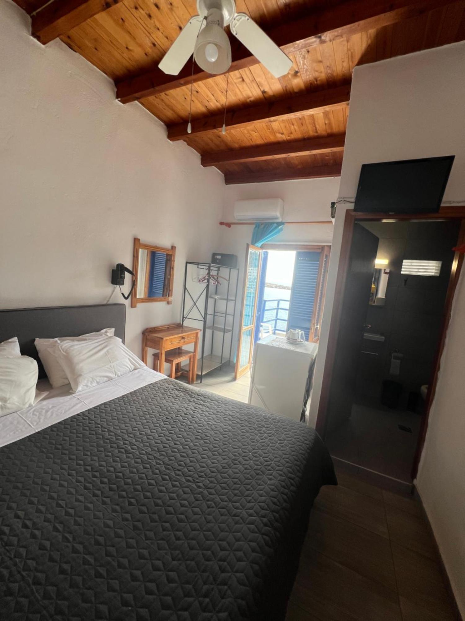 Scirocco Rooms Лутрон Экстерьер фото