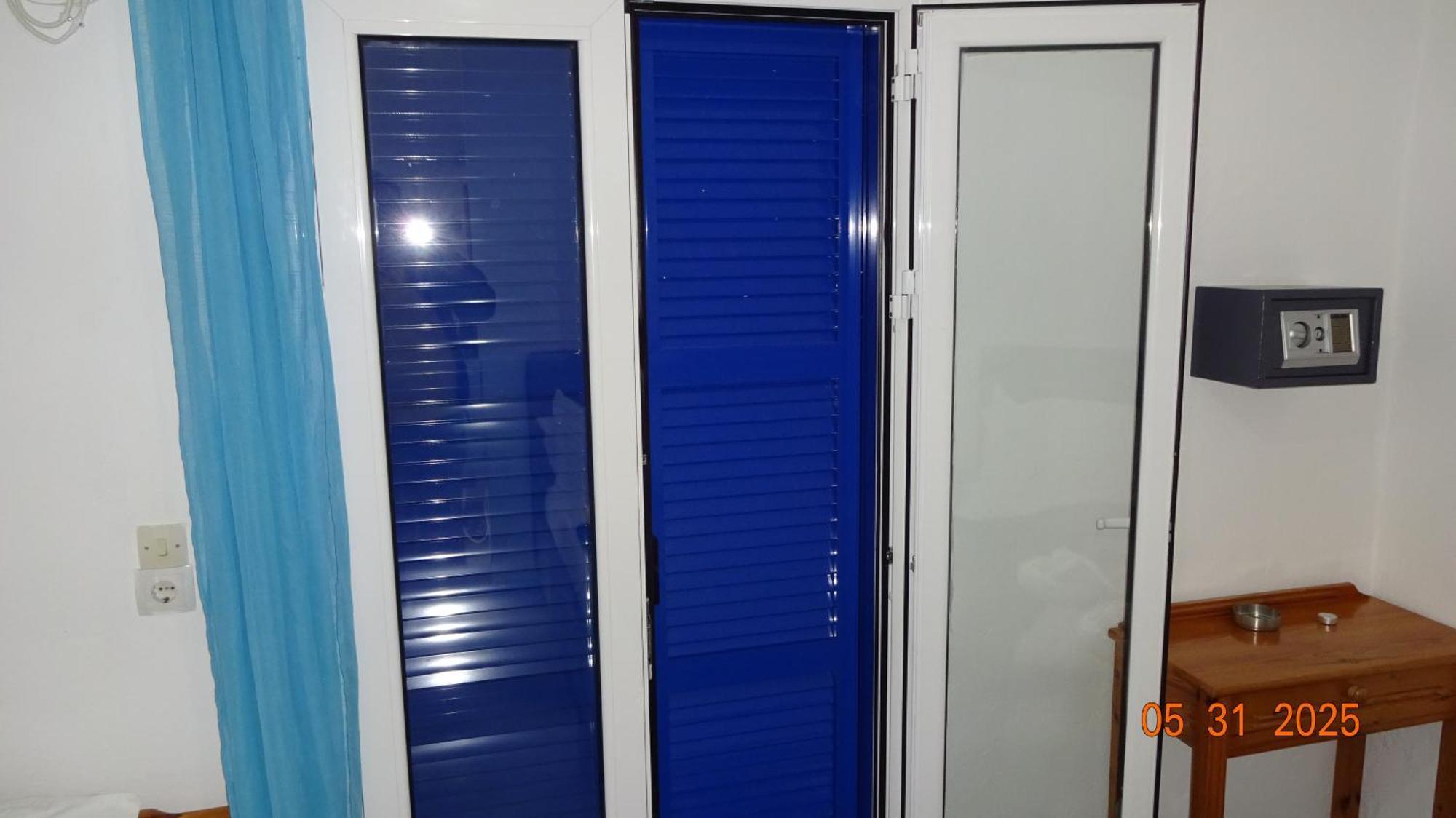 Scirocco Rooms Лутрон Экстерьер фото